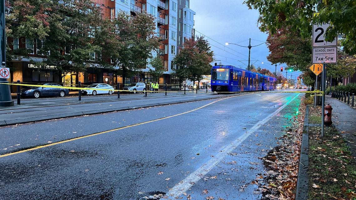 Police ID man hit, killed by MAX train Nov. 1 in North Portland | kgw.com