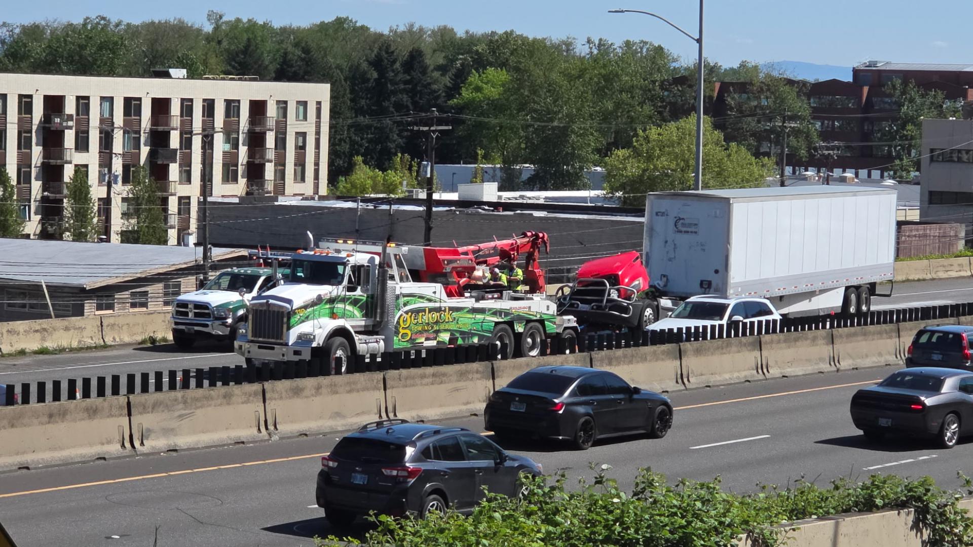 All lanes open after semi-truck crash on Interstate 5 at Macadam Avenue ...