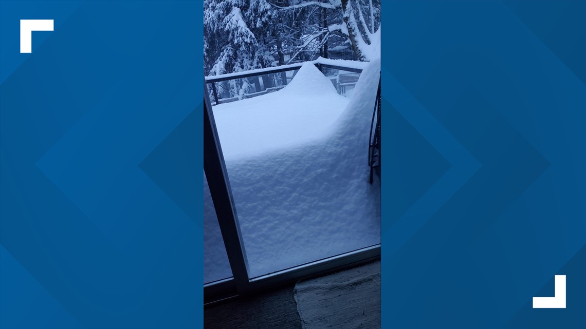 I84 closed between Troutdale and The Dalles due to snow