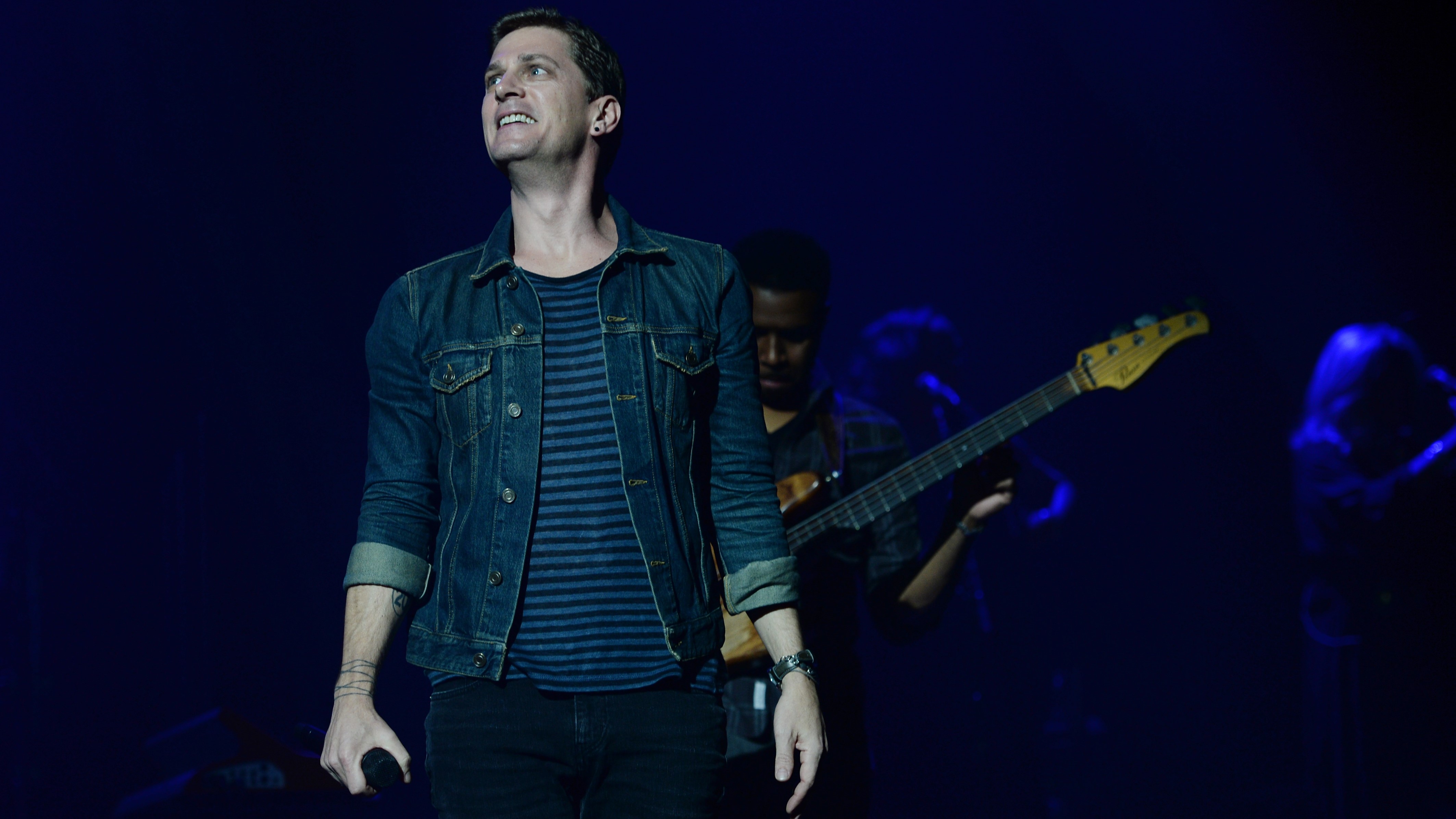 Matchbox Twenty singer Rob Thomas announces solo tour, will stop in