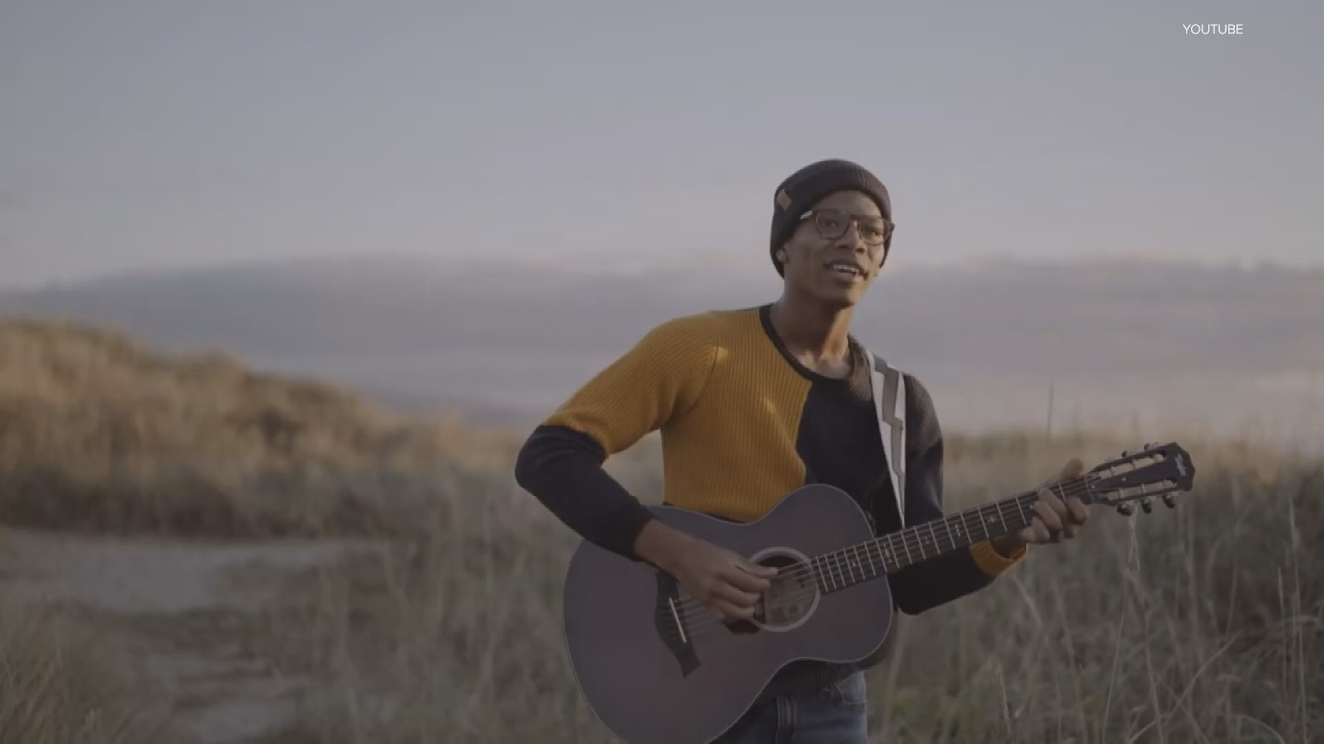 Chynna Greene talks with Thunderstorm Artis as he's set to headline Portland's Folk Festival. The festival is Jan 12 - 14 at the Crystal Ballroom.