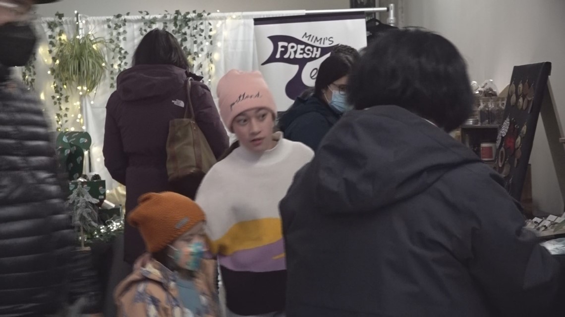 Portlanders shop local on 'Small Business Saturday' - Vimarsana News