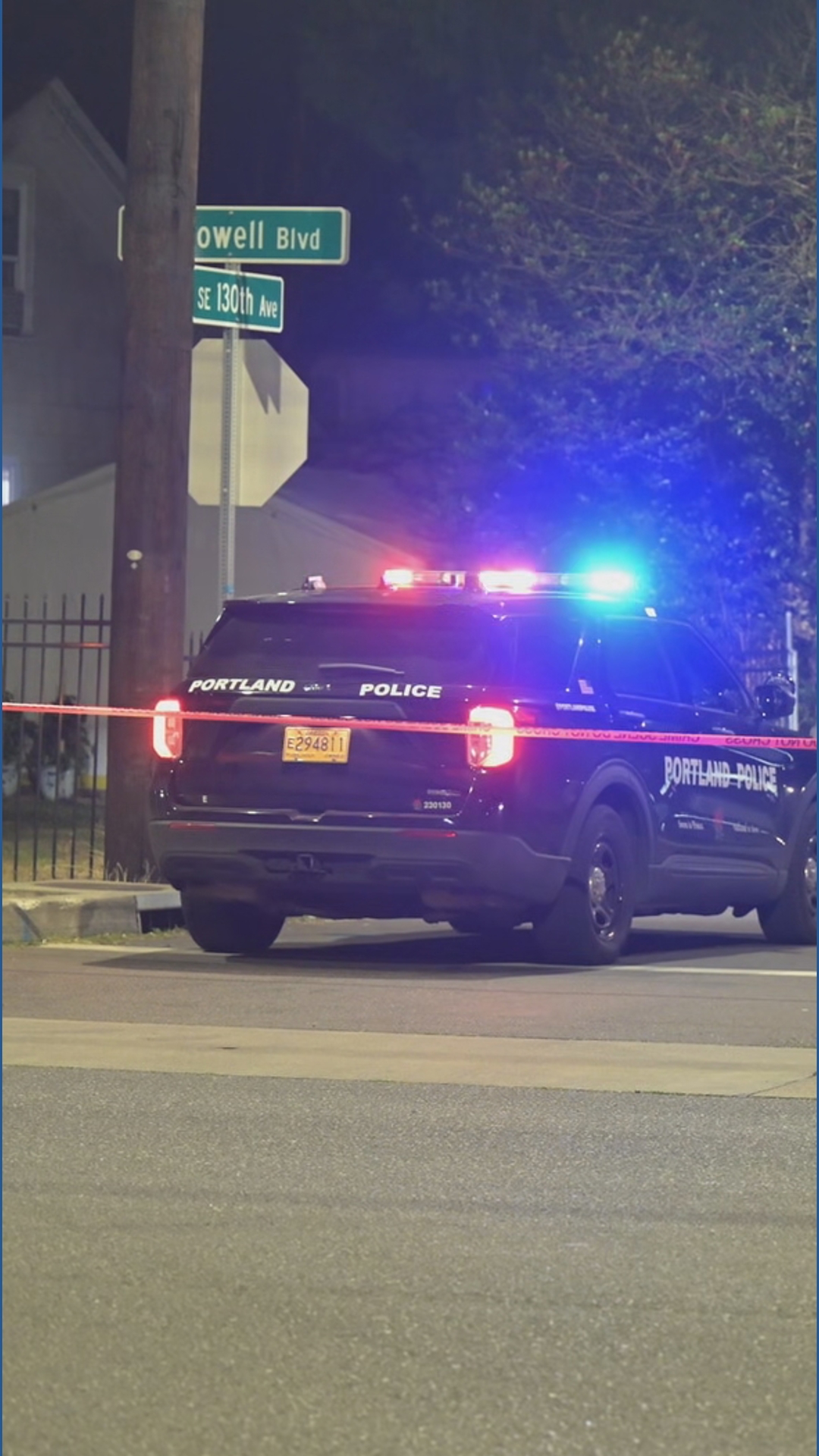 Man found dead in street after reported shooting in Southeast Portland ...