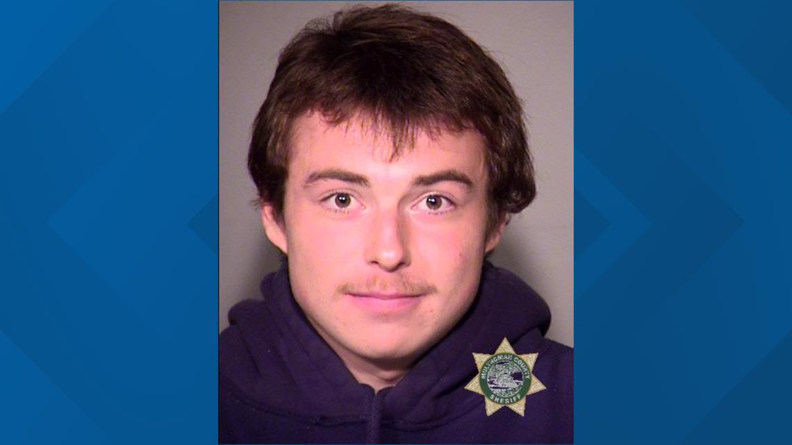 Pro skateboarder cuts plea deal in Portland graffiti case