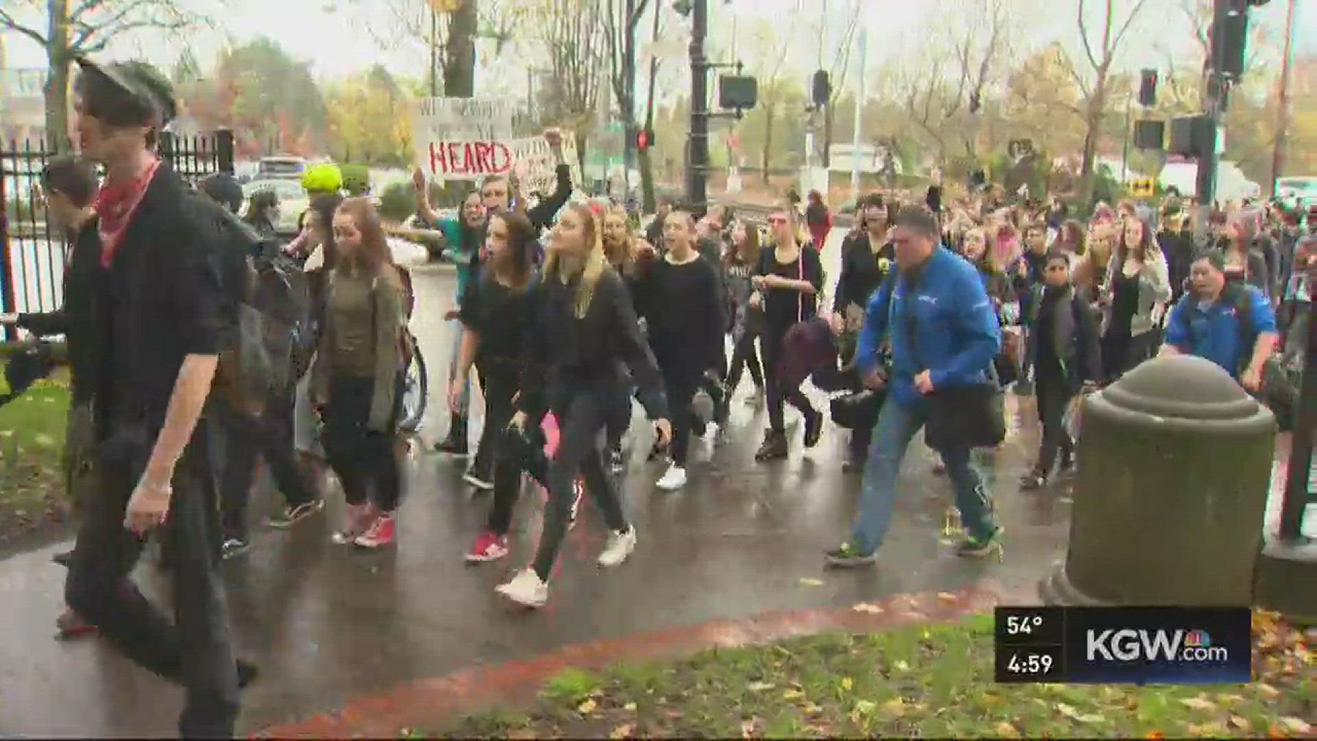 Portland students walk out to protest Trump presidency