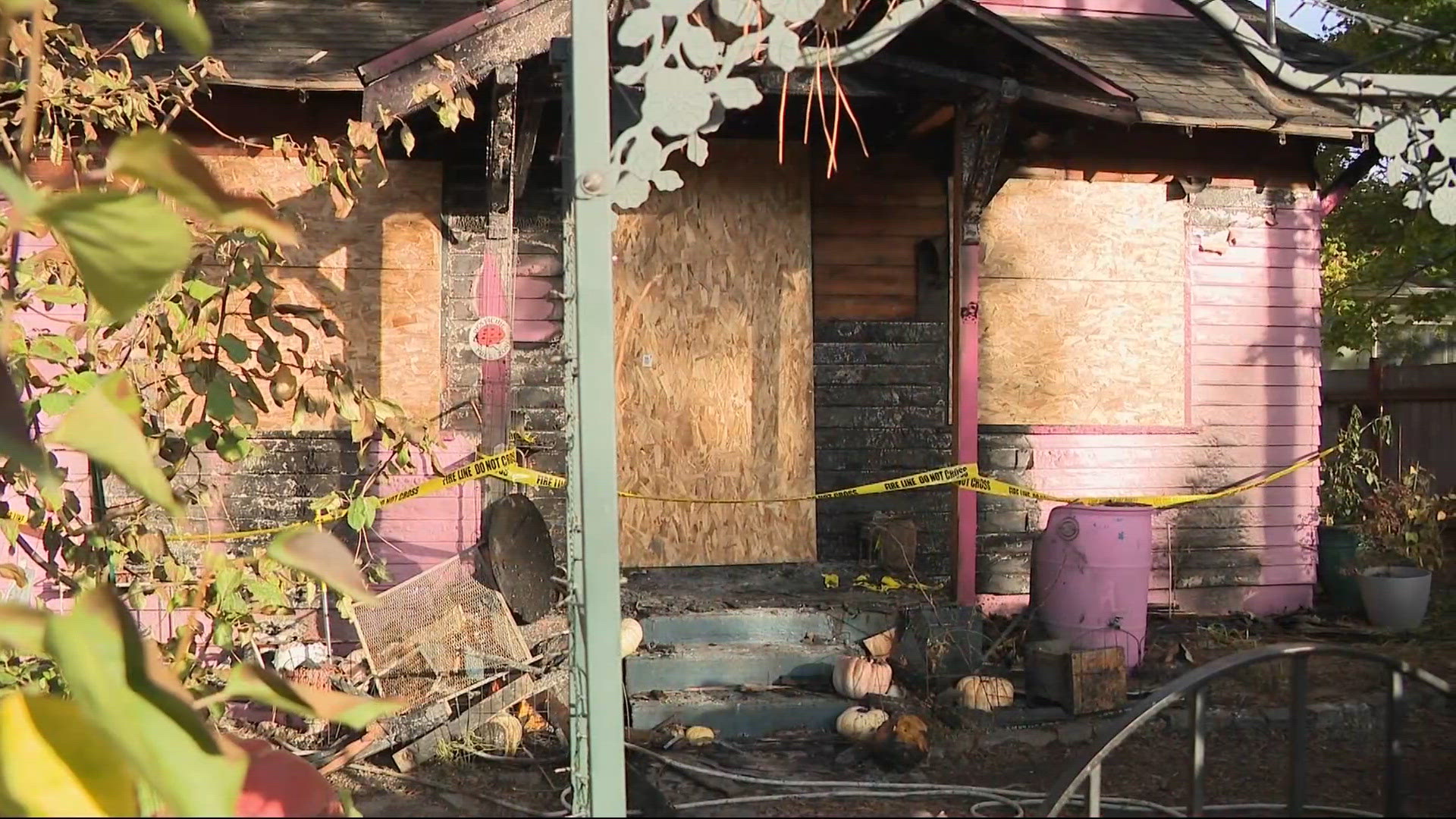 Unattended candles blamed for Aloha house fire: 'A good reminder'