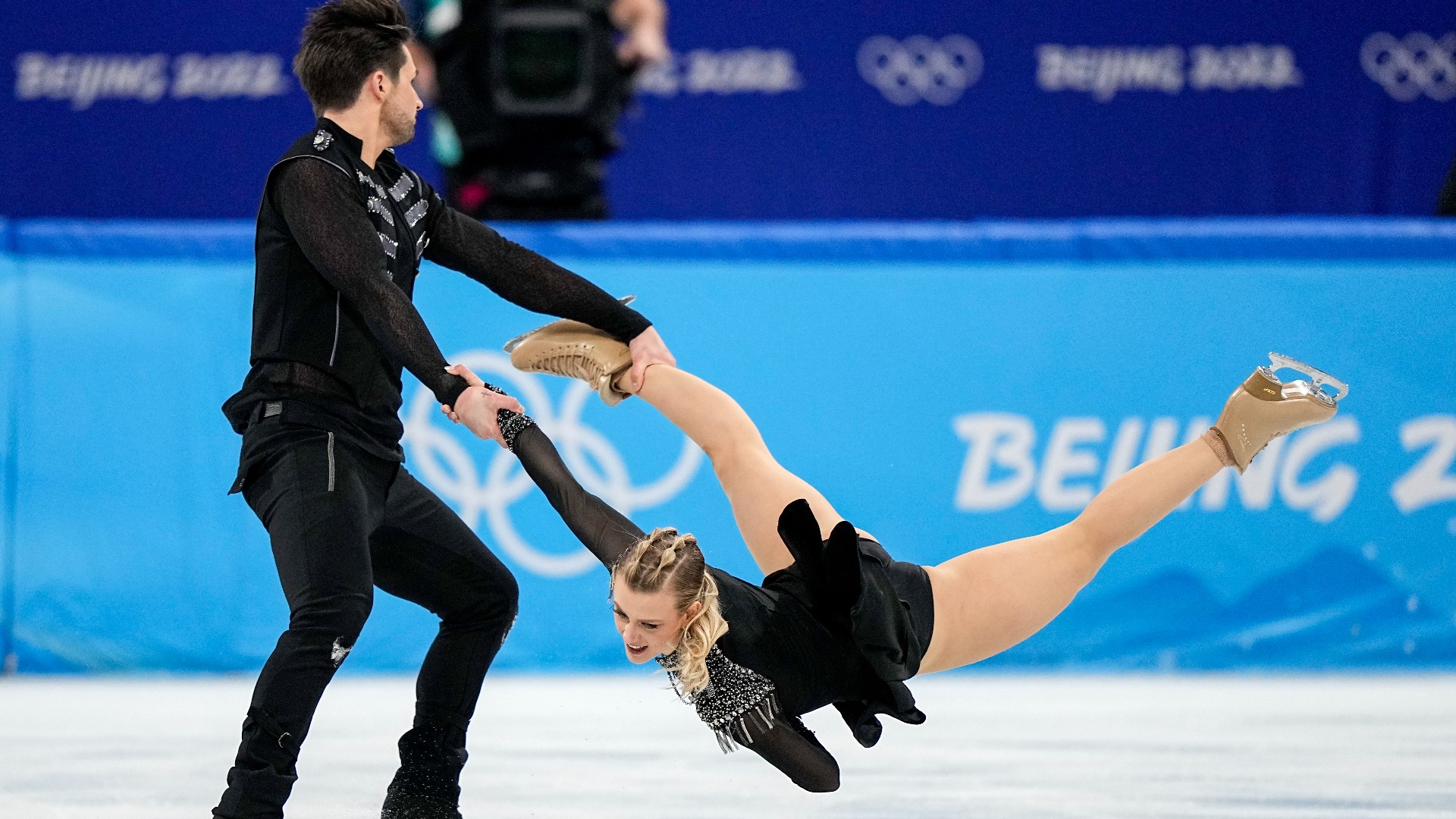 Olympics livestreams, Saturday Ice dancing, monobob, big air