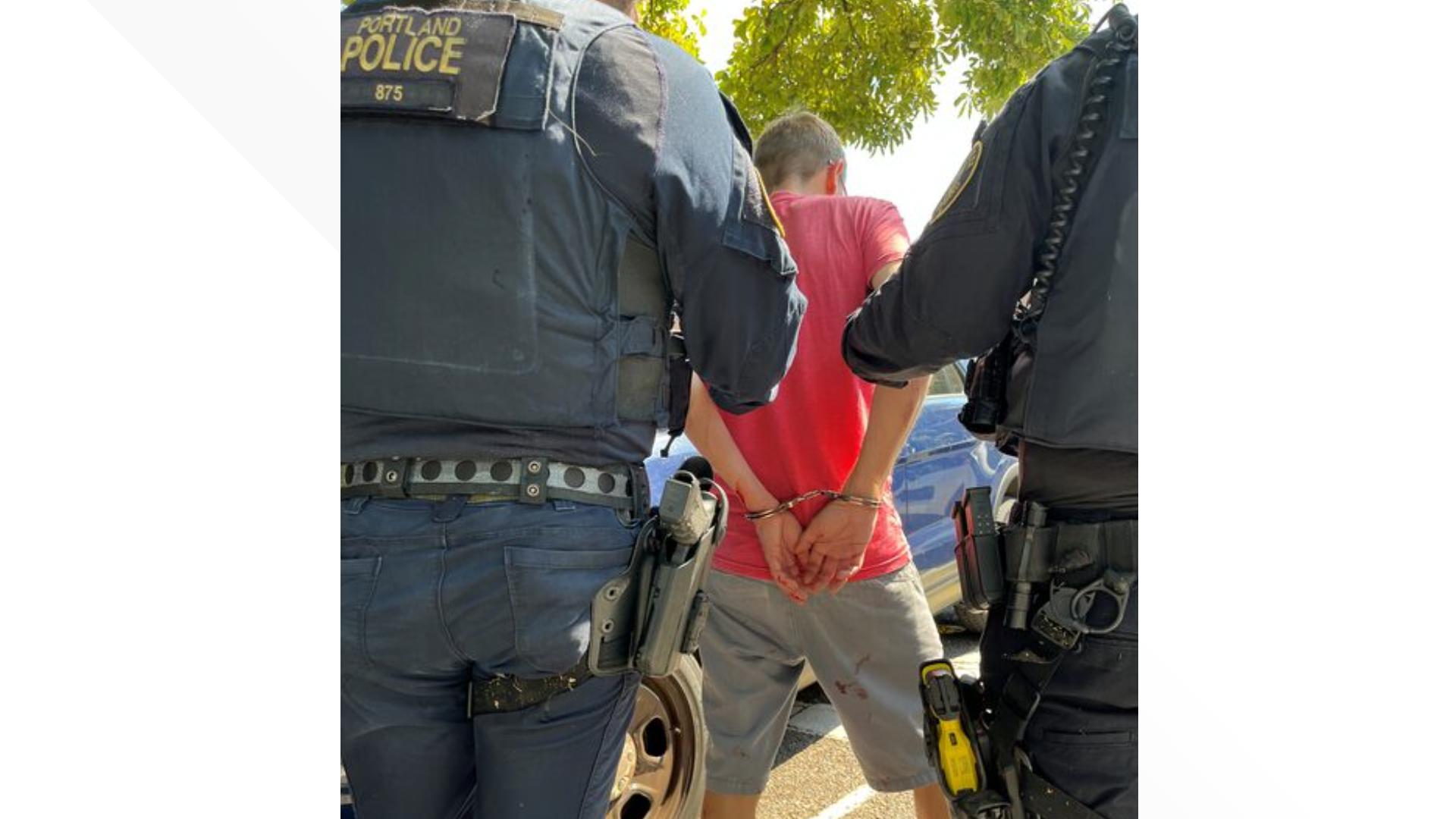 Stabbing suspect in NW Portland standoff identified | kgw.com