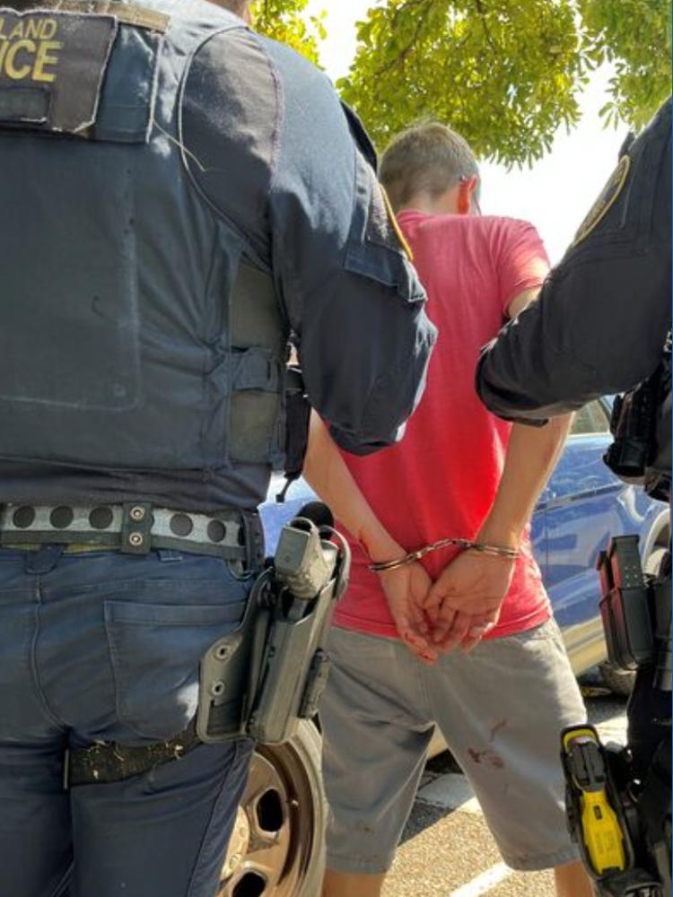 Stabbing suspect in NW Portland standoff identified | kgw.com