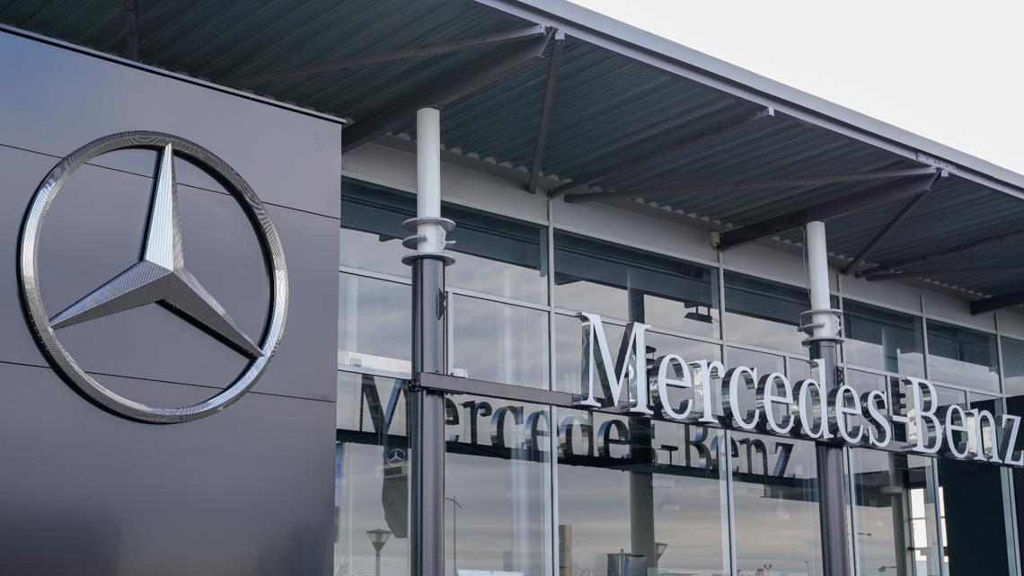 Mercedes agrees to pay Oregon, Washington millions in emissions fraud settlement