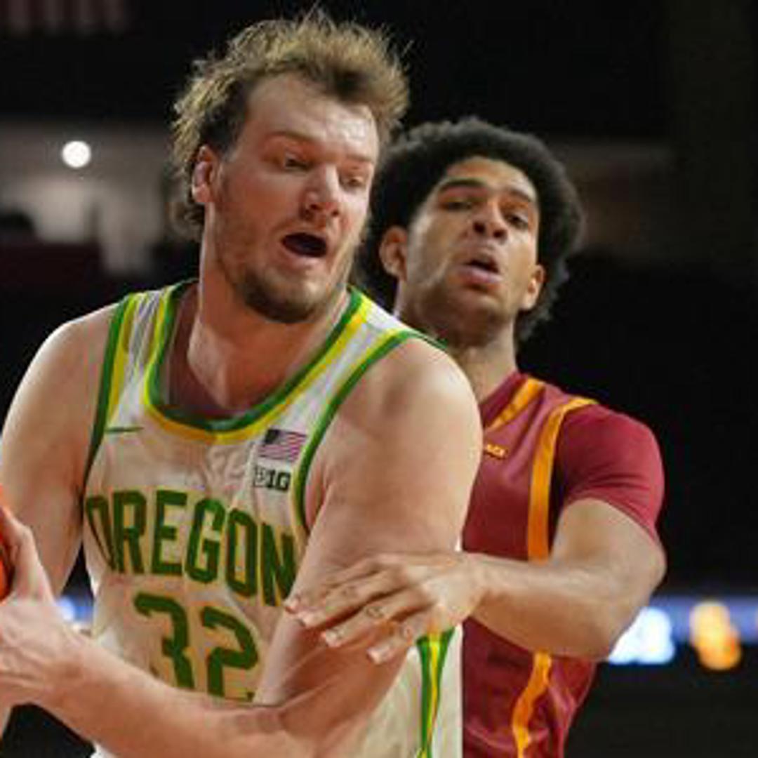 Nate Bittle scores 20, Oregon beats Wisconsin 85-71 | kgw.com