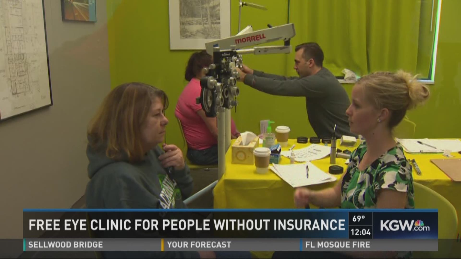 Free eye clinic for people without insurance