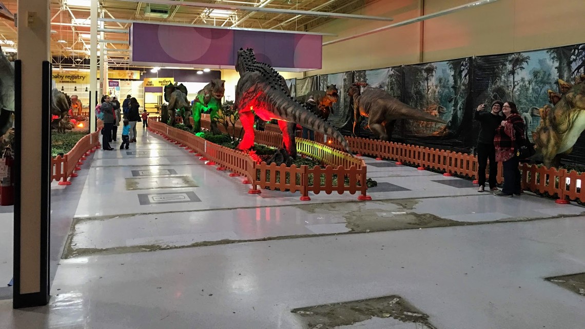 Family-friendly Dinolandia exhibit promises a danger-free dino experience  in Portland – Here is Oregon 