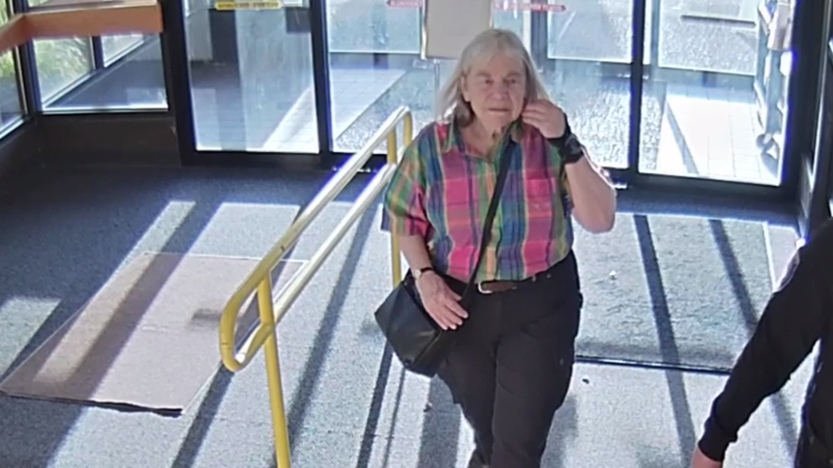 Missing 79-year-old Woman Last Seen Monday Night In Milwaukie