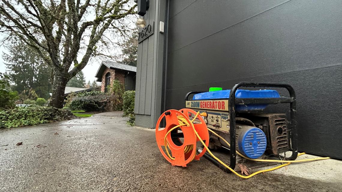 Power outage causes middle school closure in Portland