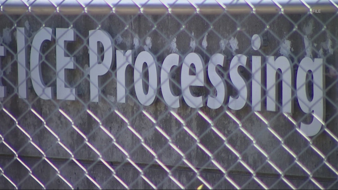 Oregon immigration groups sue federal agencies over access to detained residents