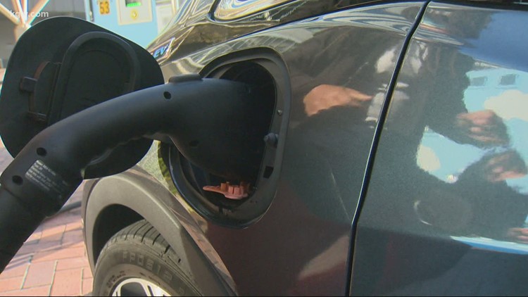 Experts help navigate EV purchases during car shortage, gas price surge