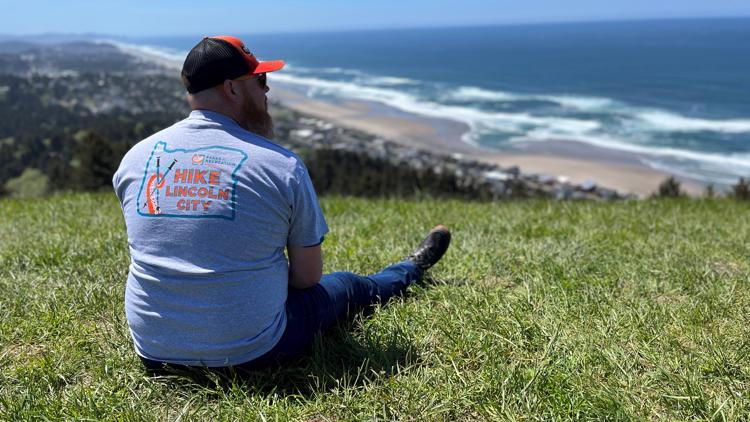 This hike to The Knoll in Lincoln City offers breathtaking views of Oregon coast