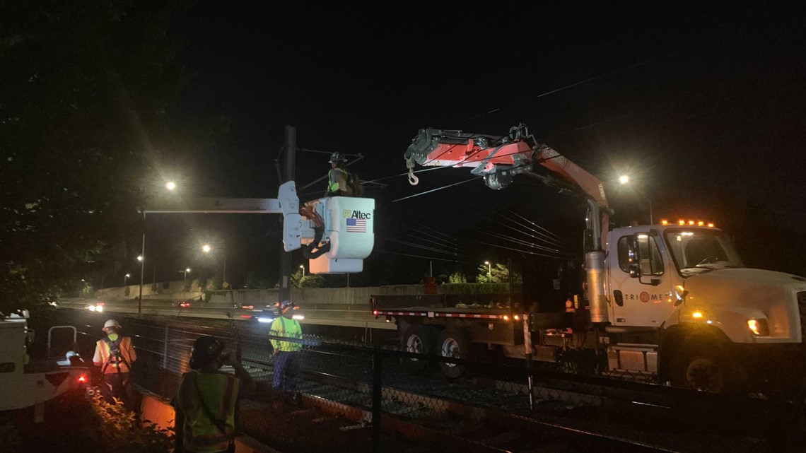 MAX train services resumed from Beaverton to downtown Portland - Vimarsana News