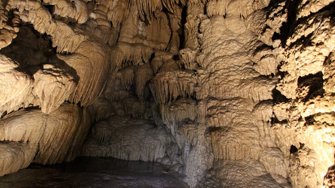 Grant's Getaways: Oregon Caves - Vimarsana News