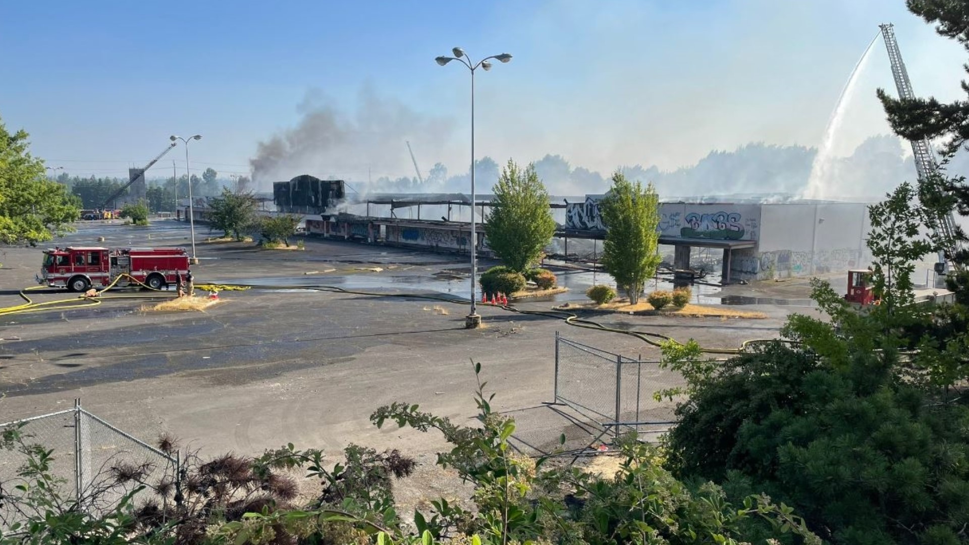 Less asbestos than initially feared in Portland Kmart fire debris | kgw.com