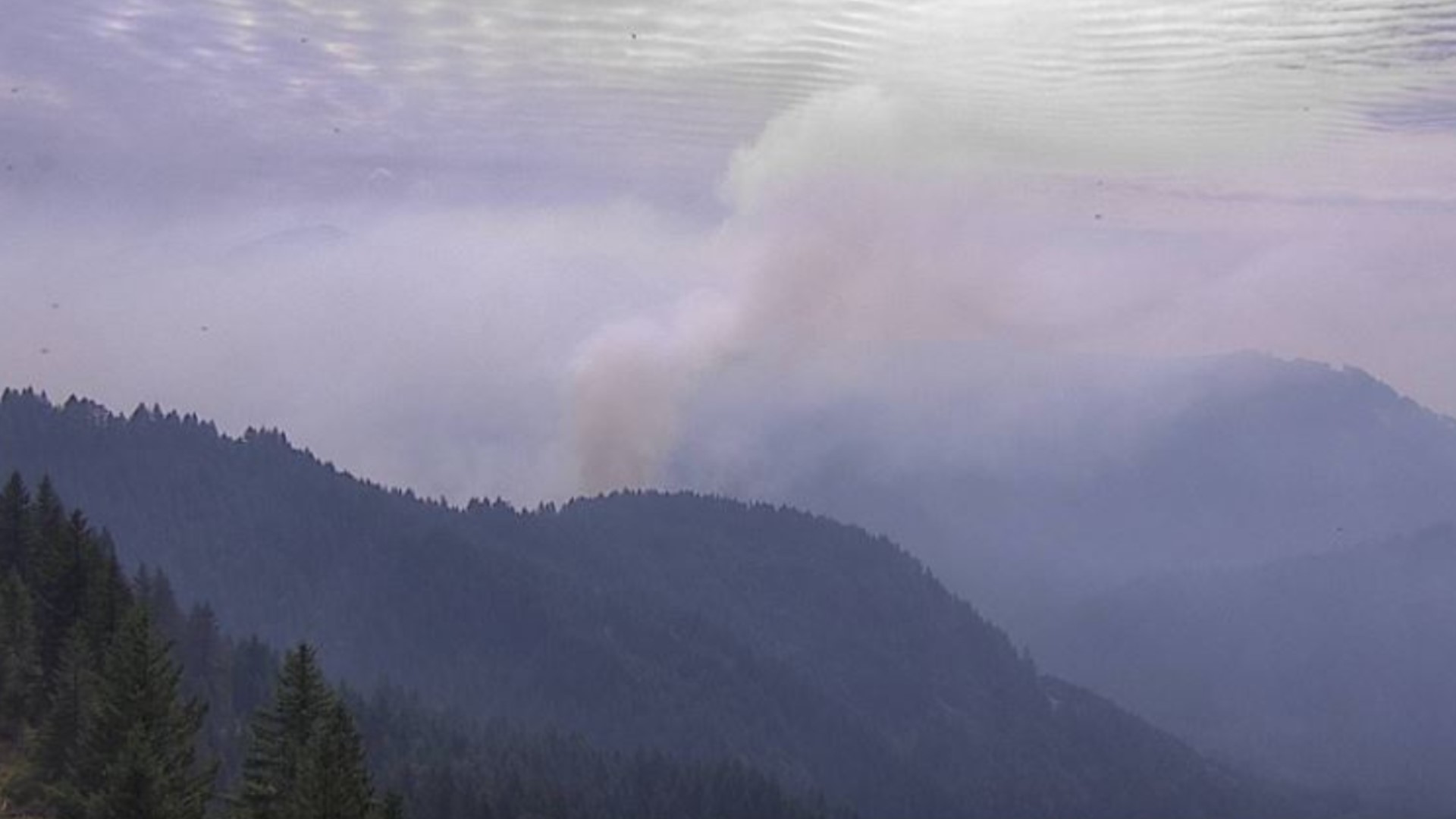 Salmon Fire in Oakridge, Oregon Level 1 evacuation notices