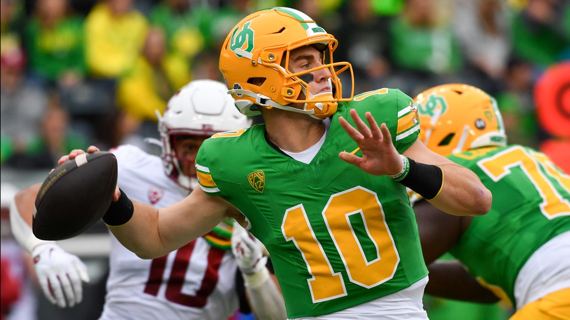 Oregon football uniforms: See Ducks' throwback 'Mighty Oregon' look