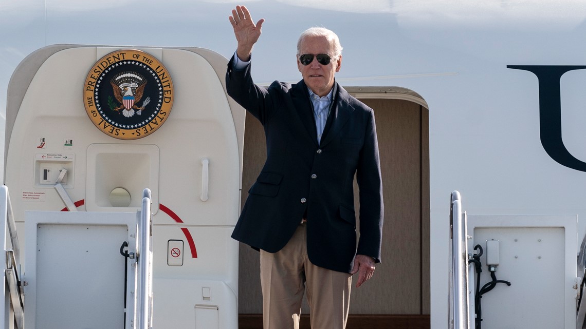 President Biden campaigns for Tina Kotek in Portland - Vimarsana News