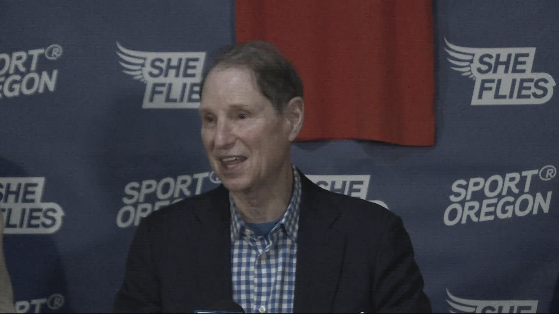 Sen. Ron Wyden joined 140 local businesses to draft a letter to WNBA commissioner Cathy Englebert in support of bringing an expansion team to the Rose City.