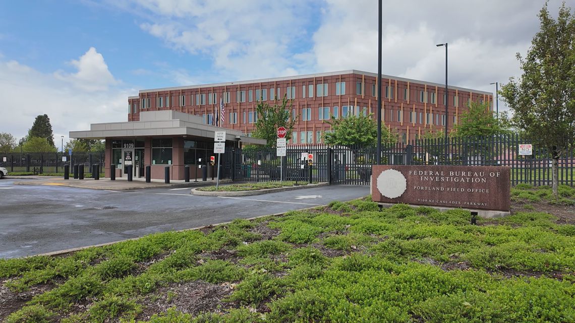 FBI Stops Teen's Attack Plot at WA Mall
