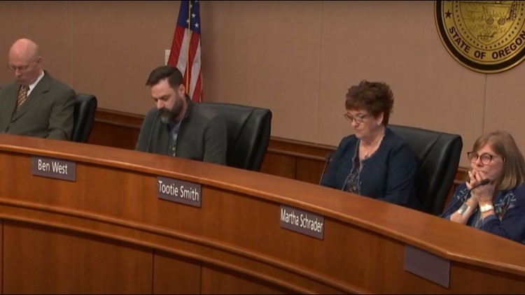 Clackamas County halts purchase of hotel after Chair Tootie Smith reverses her vote for the planned transitional housing facility