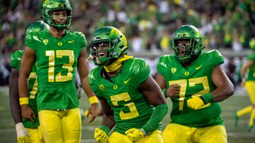 Bo Nix, Oregon Ducks rally past Texas Tech