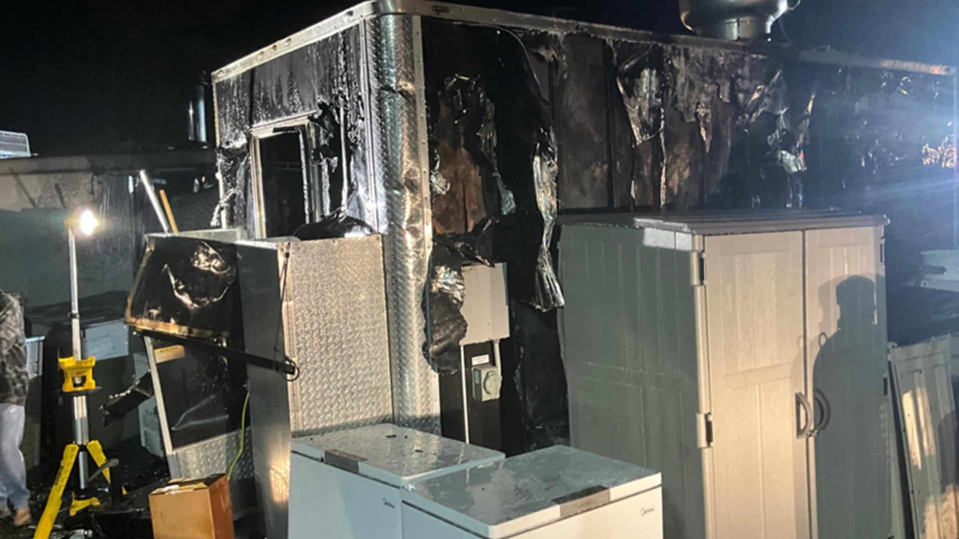 A fire early Monday morning destroyed a food truck in Tumalo, an unincorporated community in Deschutes County, just north of Bend.