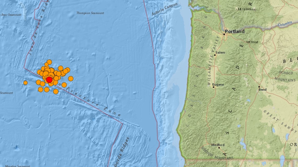 No tsunami threat after earthquakes off Oregon coast