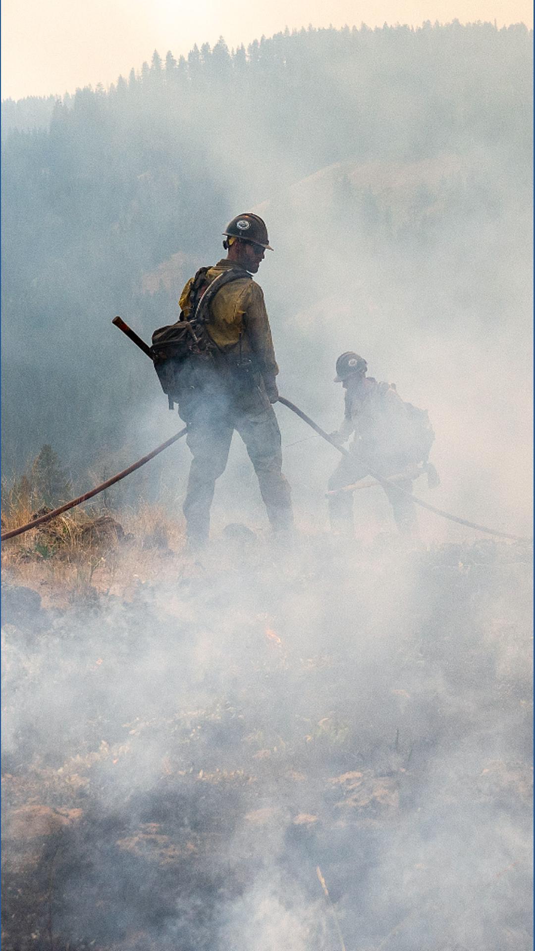 2 firefighters battling Bear Gulch Fire arrested by Border Patrol | kgw.com