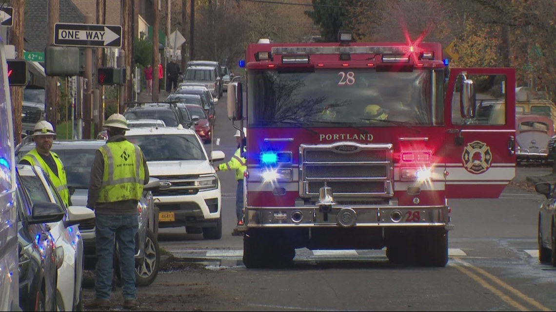 Gas leak evacuates Portland Hollywood Theatre