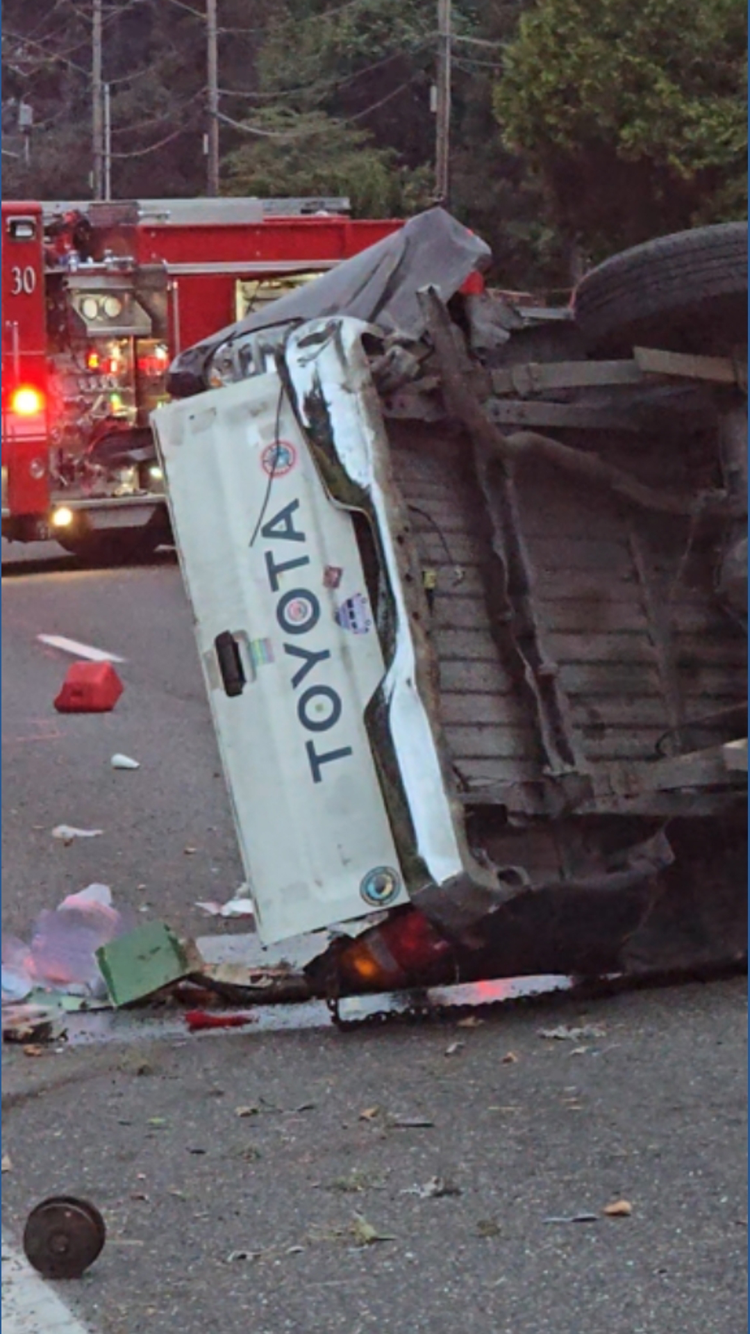 Driver injured in rollover crash in Northeast Portland | kgw.com