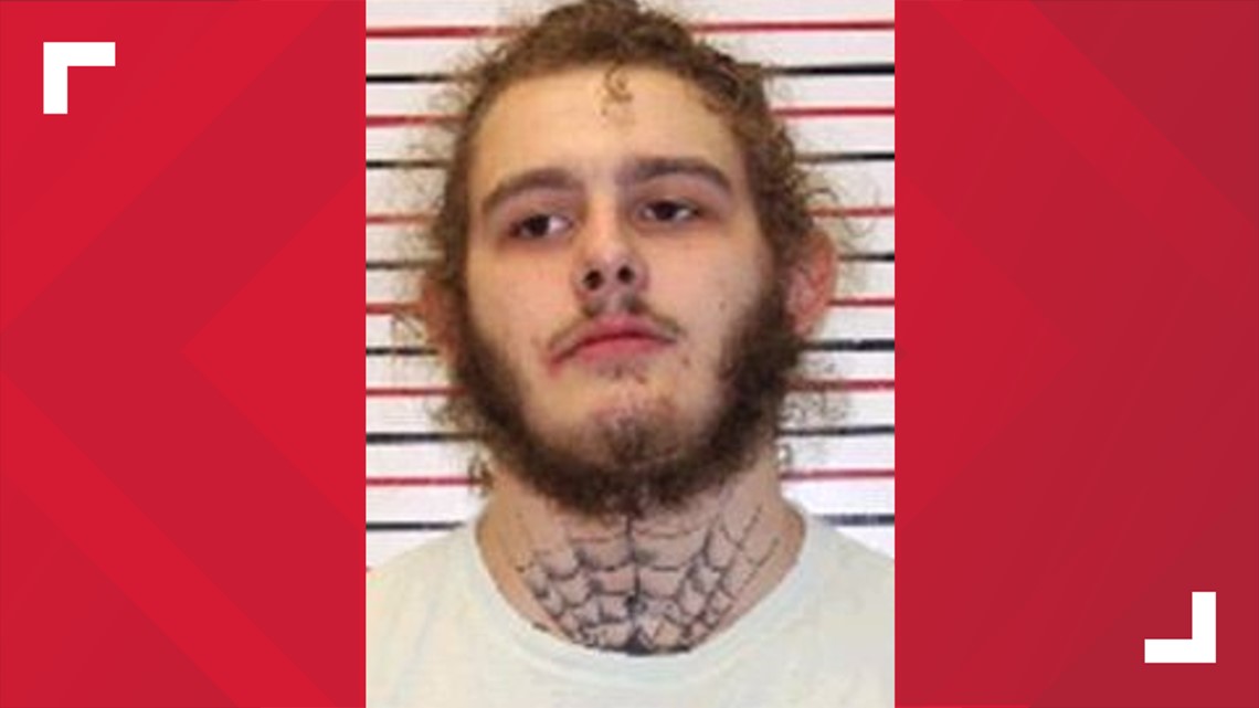 Seaside police search for 'armed and dangerous' shooting suspect | kgw.com