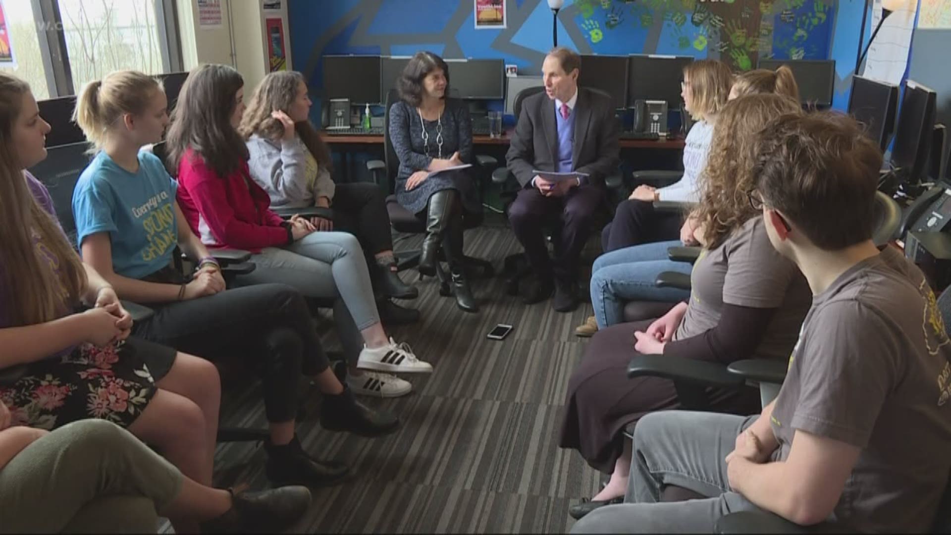 Senator Ron Wyden addresses youth suicide crisis