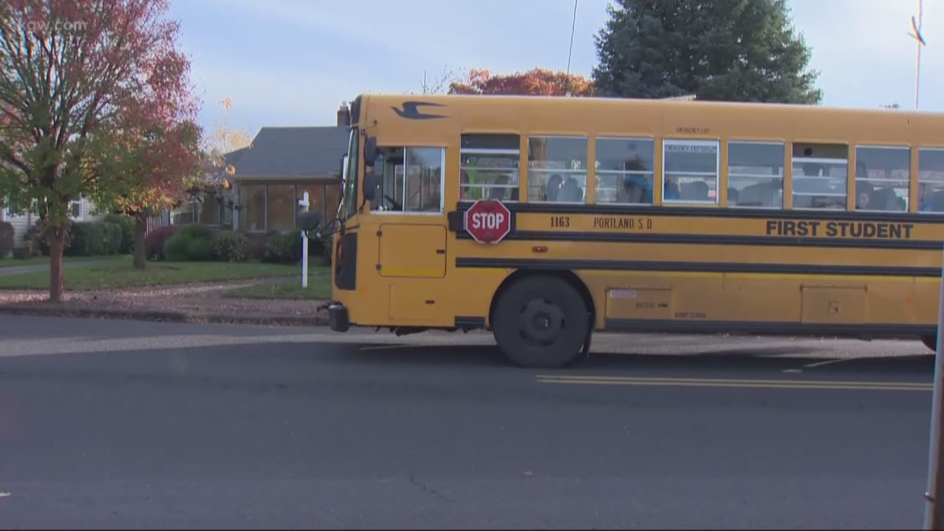 Mom sues Portland Public Schools after bus drops child off alone