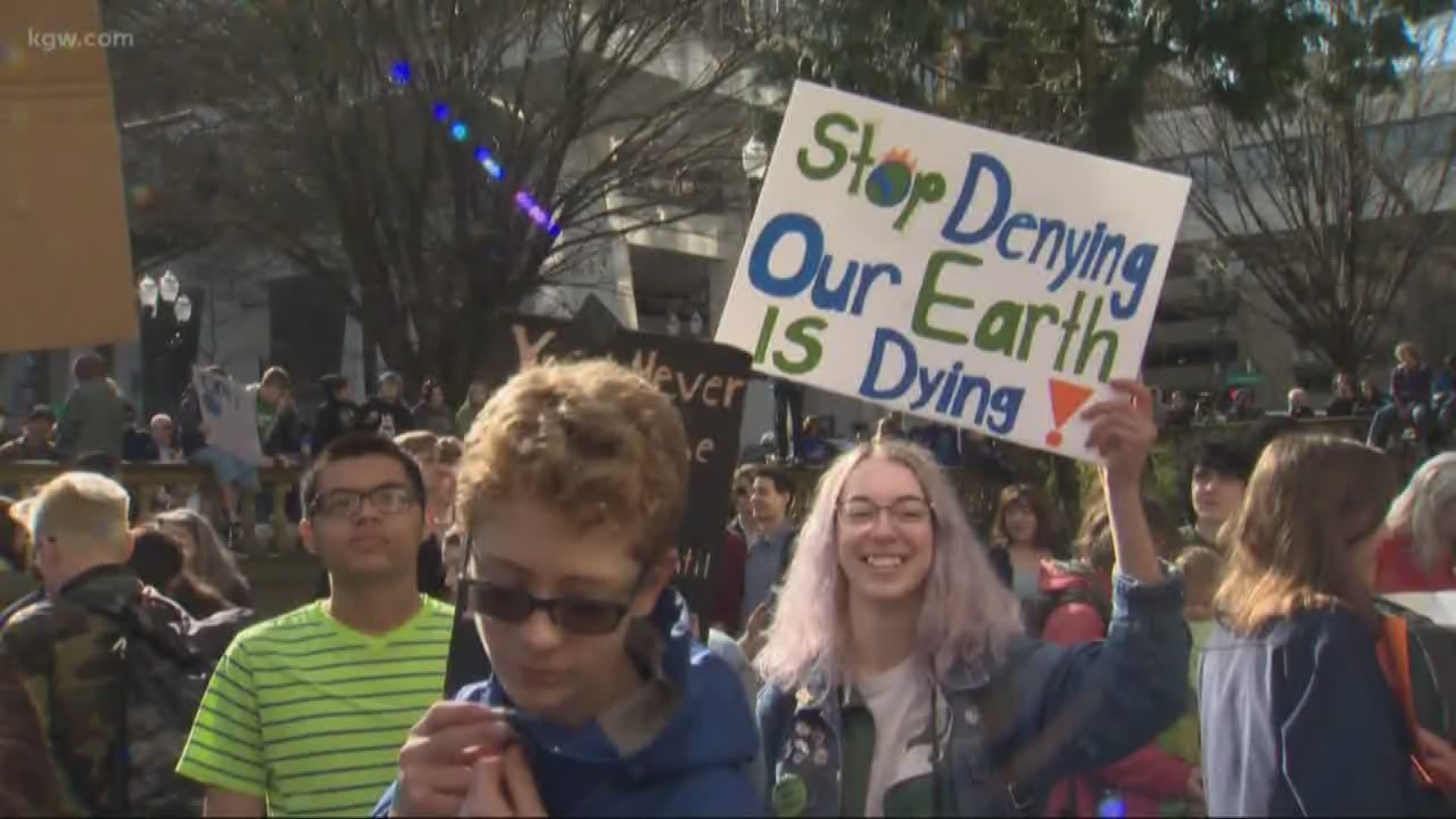 Portland students will walk out of school and hold a rally in climate change.