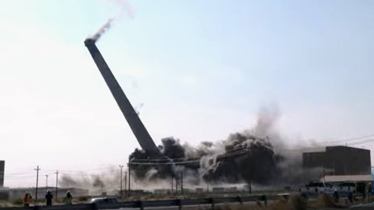 Explosive demolition brings down Oregon's last coal-fired power plant