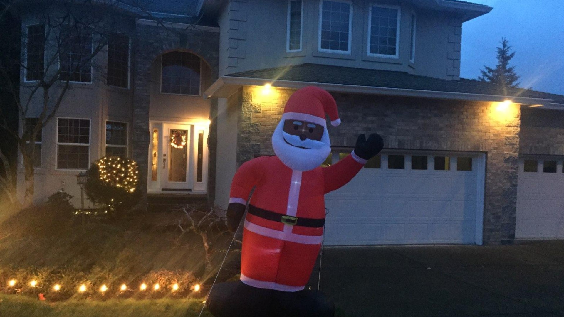Slashed Inflatables Inflatable black Santa slashed in Bethany neighborhood | kgw.com