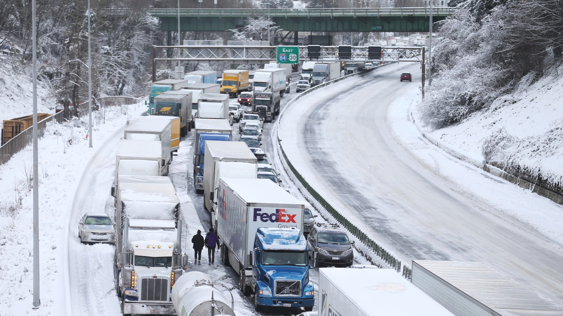 Could it snow in Portland Thursday?