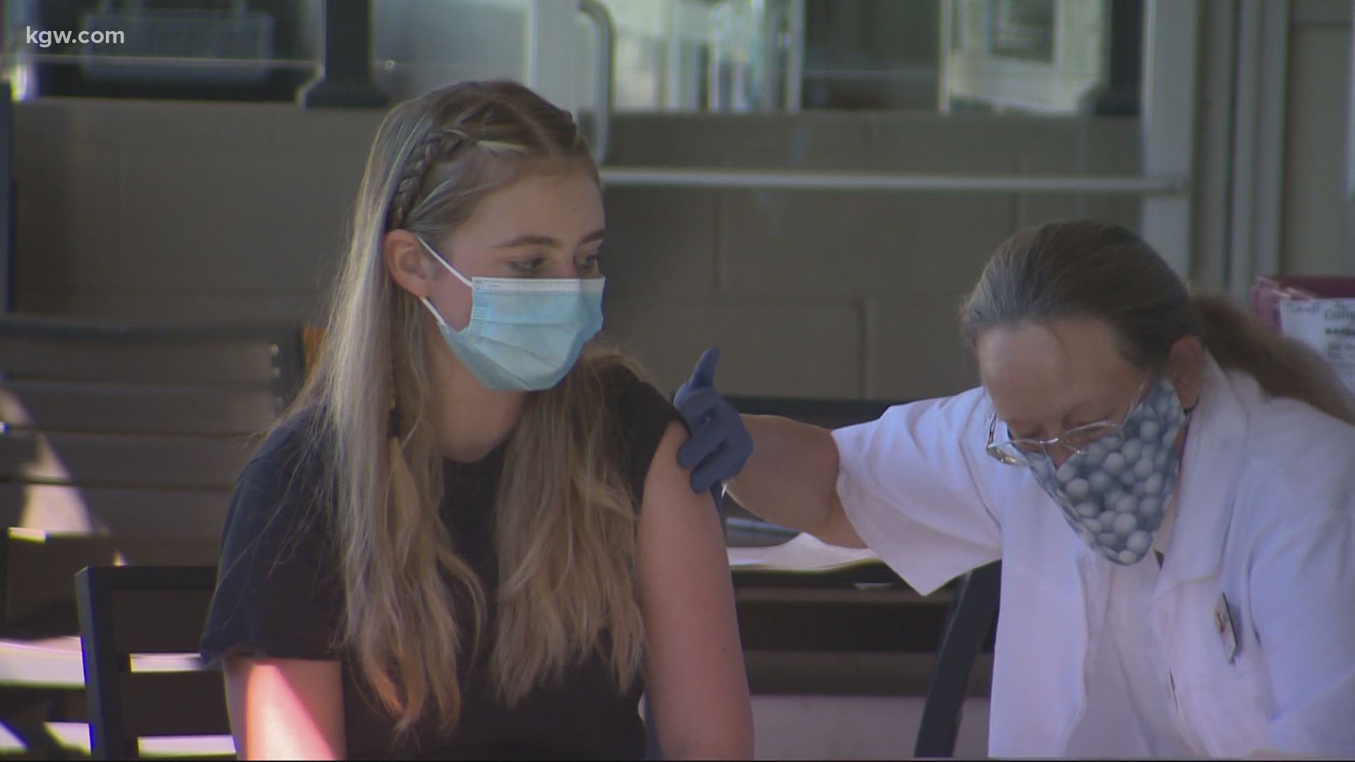 Health officials in Washington say this year’s flu shot is “essential.” Tim Gordon reports.