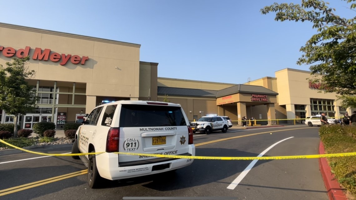 Shooting outside Wood Village Fred Meyer, police say - Vimarsana News