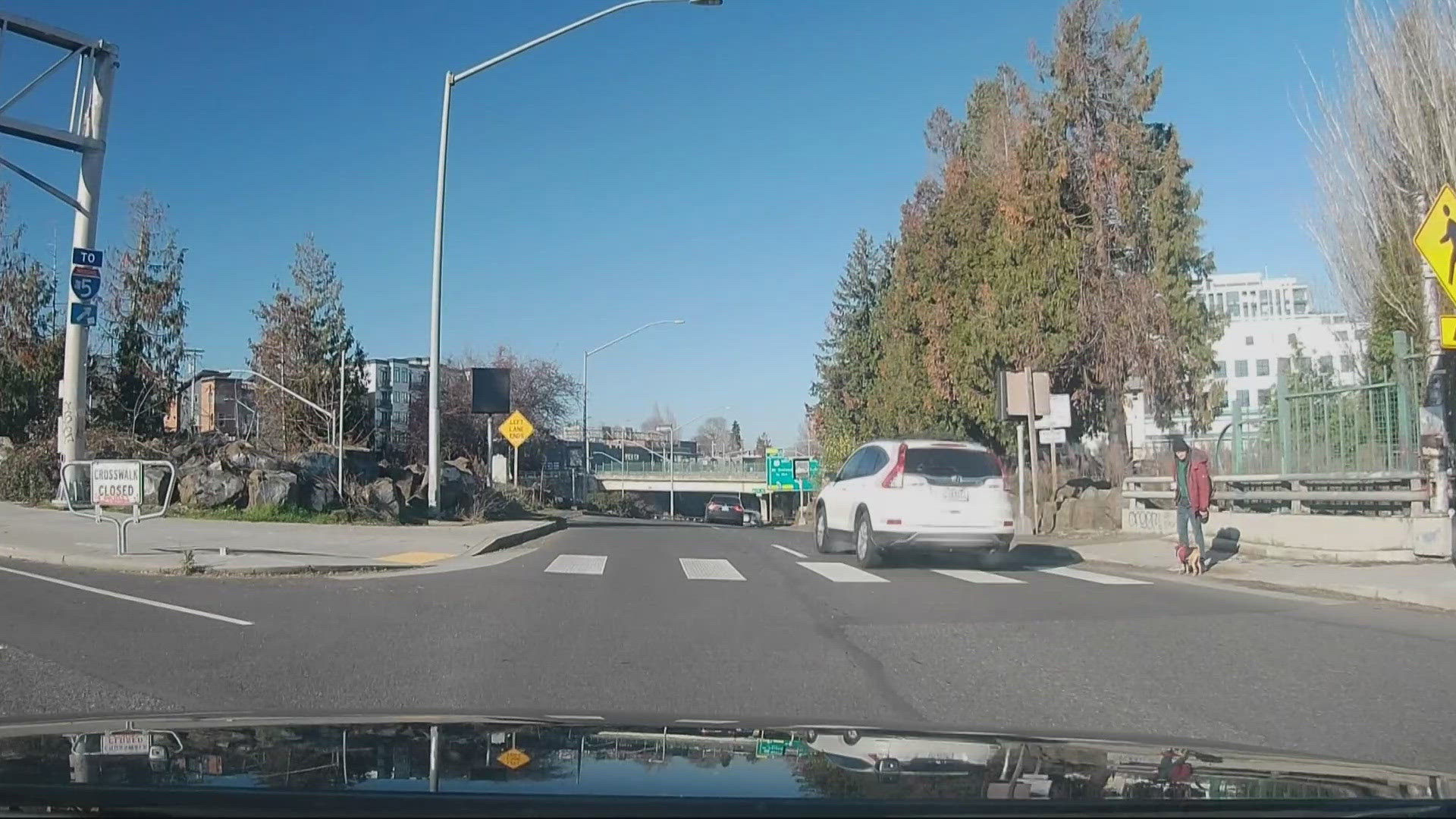 Why isn't the intersection of 2nd, Abilene a 4-way stop?, image size:1920x1080