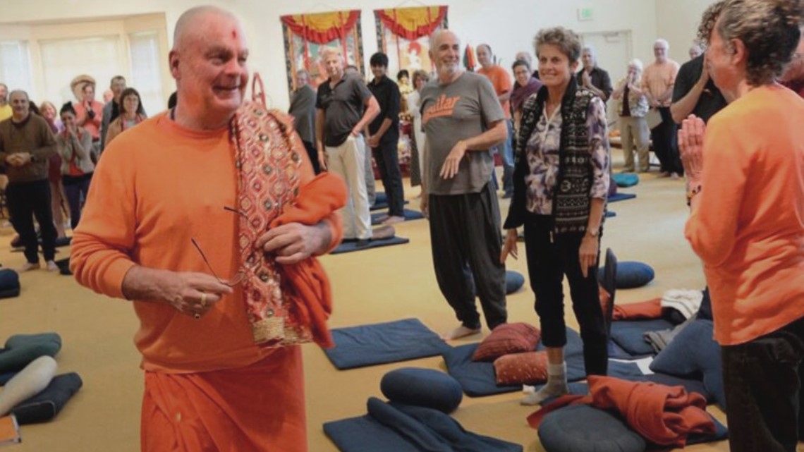 Survivors claim Oregon guru has sexually abused women for years - Vimarsana News