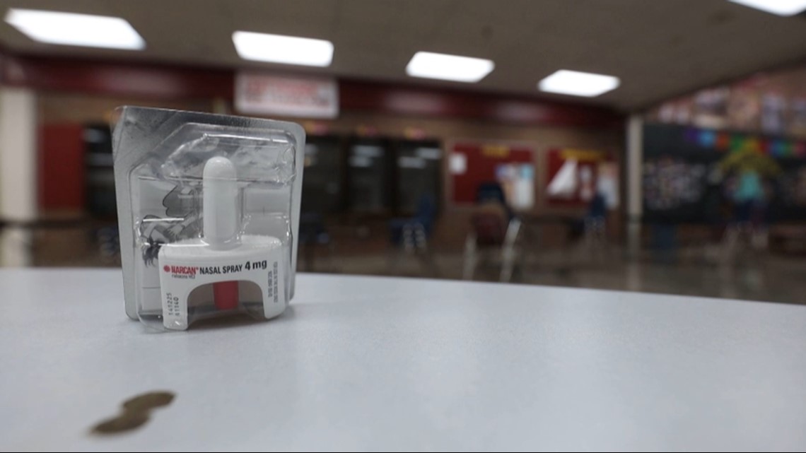 Washington schools use Narcan to treat rising overdoses - Vimarsana News