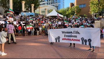 Hundreds attend rally in Portland supporting Iranian women's rights